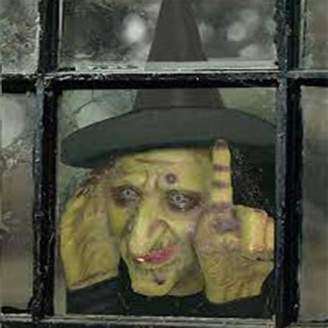 Scary peeper withc